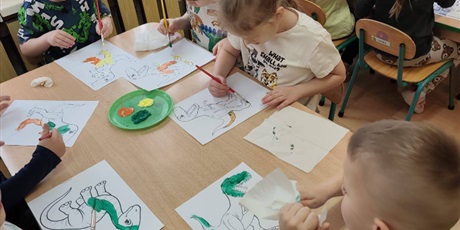 Powiększ grafikę: dzien-dinozaura-680264.jpg